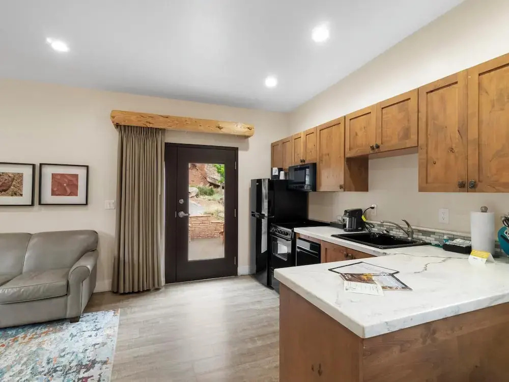 Bluff Dwellings Resort