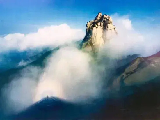 Tianzhu Mountain Zhoujia Manor (Dalongwo Cableway)