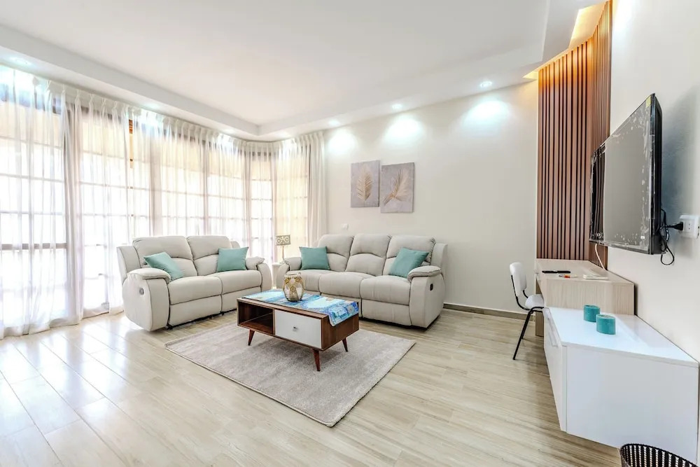 Amazing Golf View Apartments