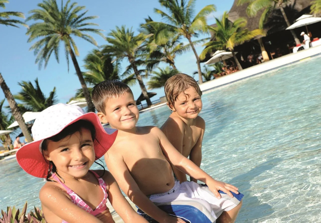 LUX* Belle Mare Resort & Villas