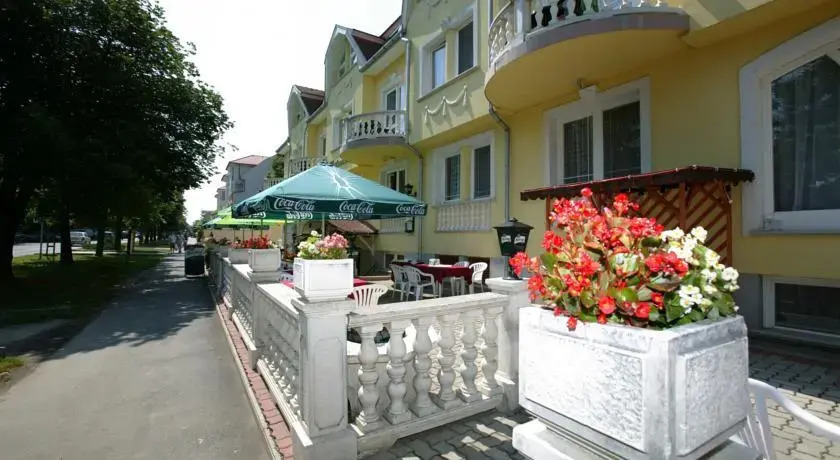 Hotel Korona