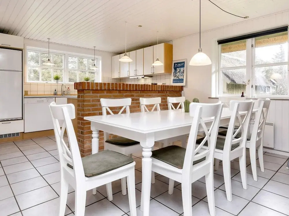 8 Person Holiday Home in Blavand