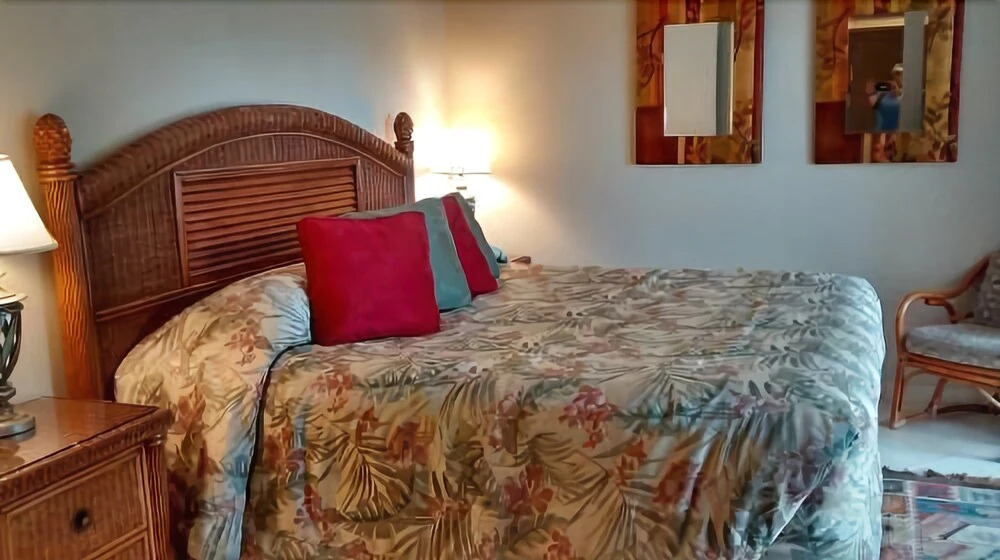 Sanibel Siesta on the Beach Unit 204 2 Bedrooms 2 Bathrooms Condo
