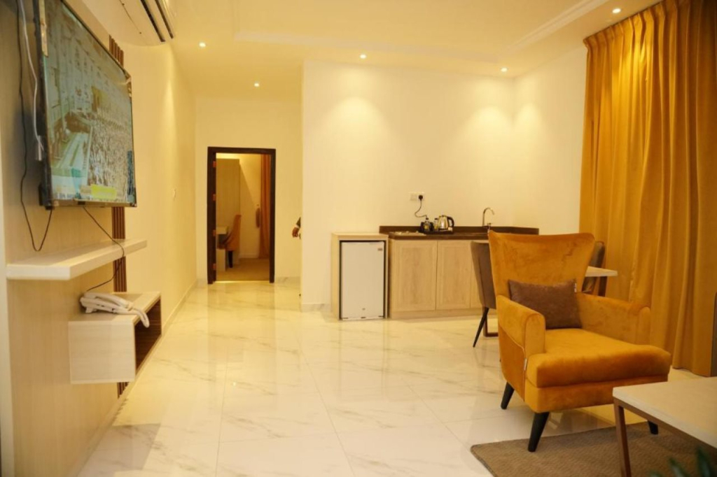 view Rose Hotel Apartment