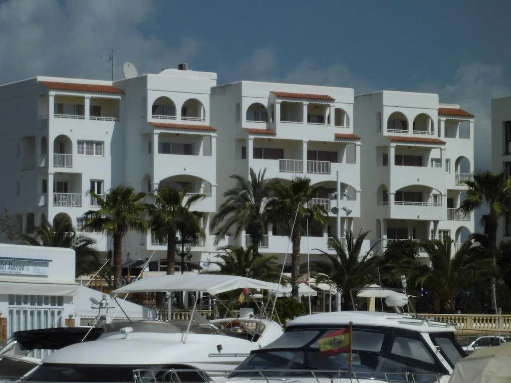 Aparthotel Es Pueto