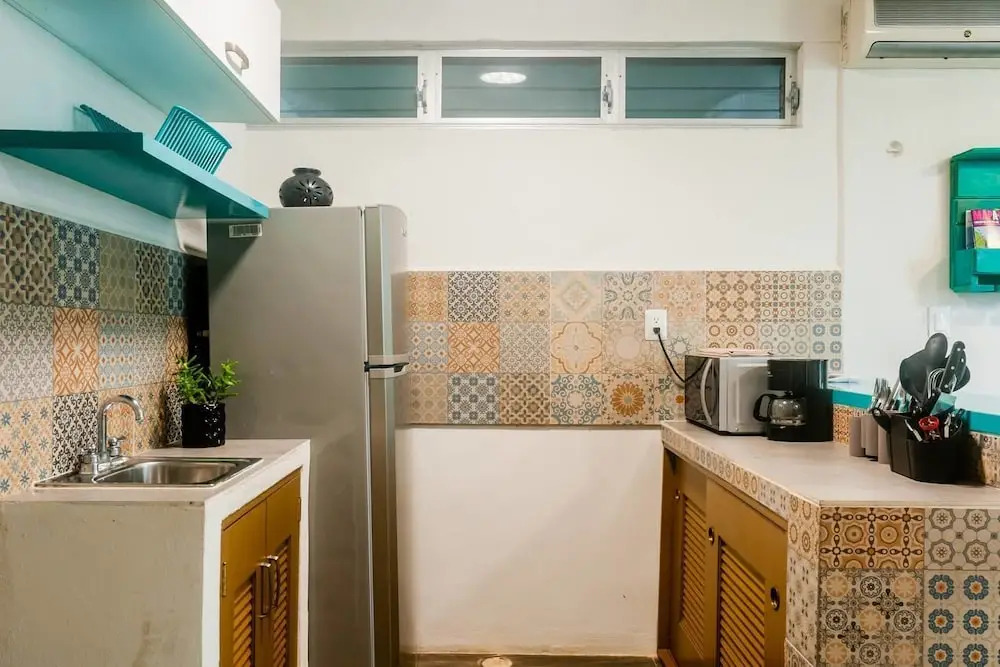 Modern & Sexy Downtown Studio