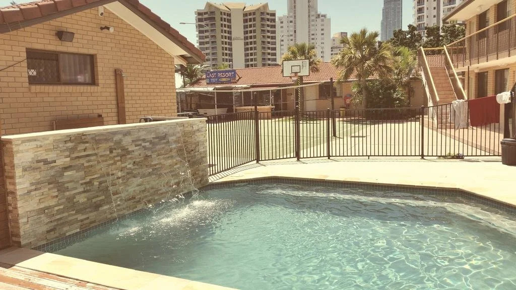Maxmee Backpackers Resort