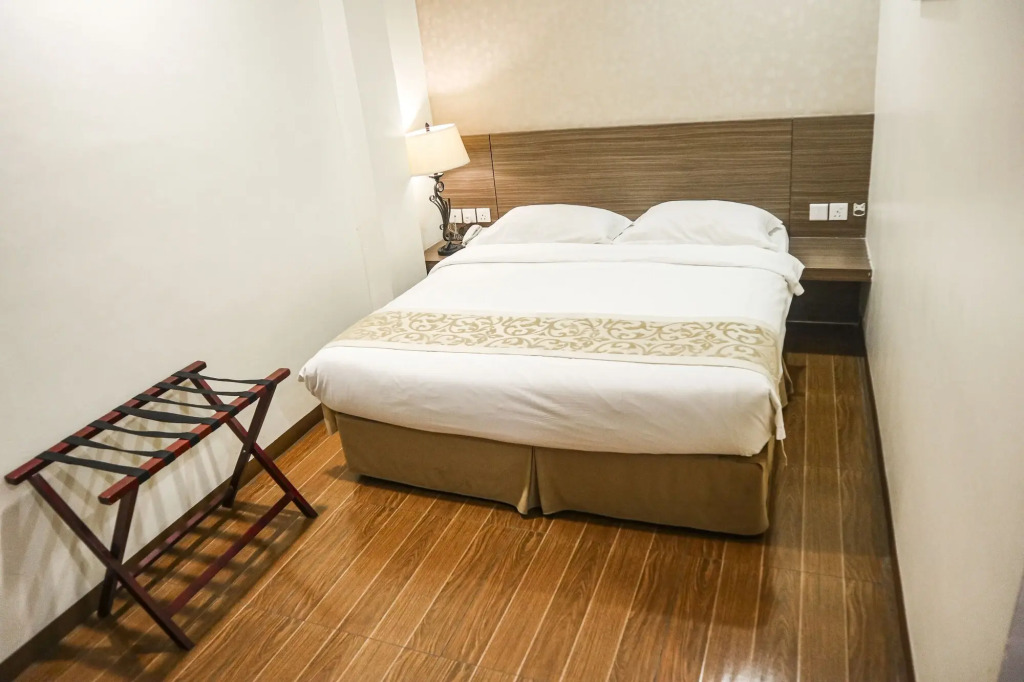 Hana Hotel