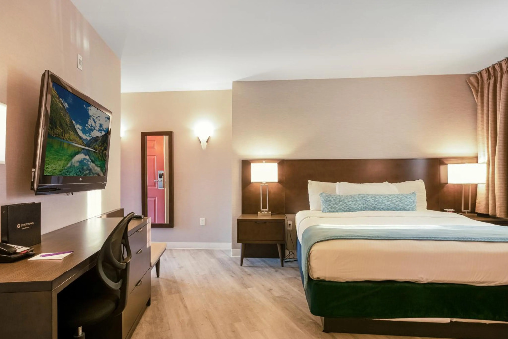 Safari Inn Burbank-Universal, a Coast Hotel