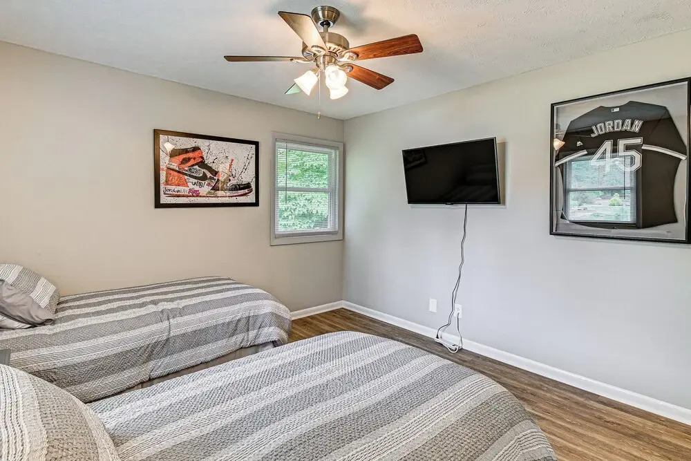 Pinehurst Home w/ Deck < 2 Mi to Golf Course!