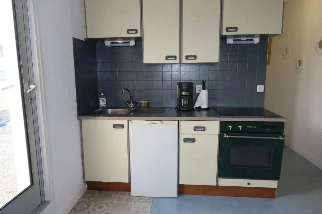 Appartement situé plage de Trestraou VUE SUR MER à PERROS-GUIREC - Réf 854