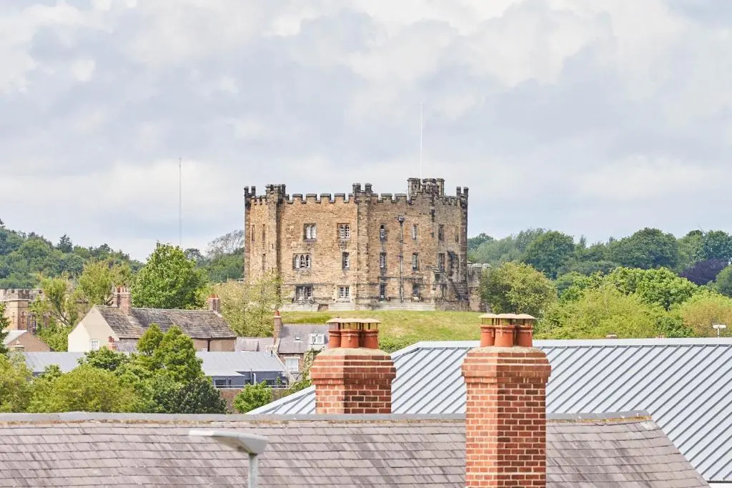 Host Stay Castle View
