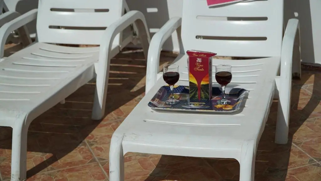 Detached villa, private pool only 10 minutes to beaches