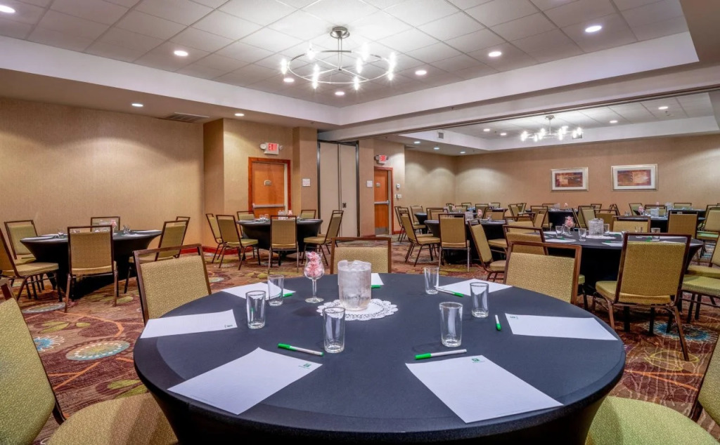 Holiday Inn Manassas - Battlefield by IHG