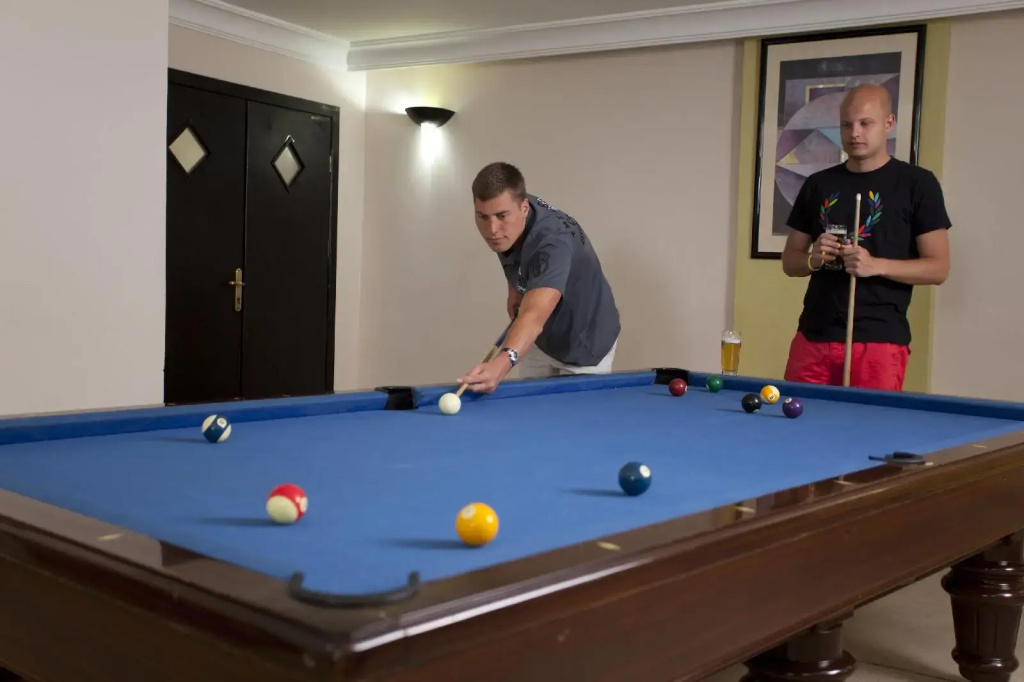 Remi Hotel