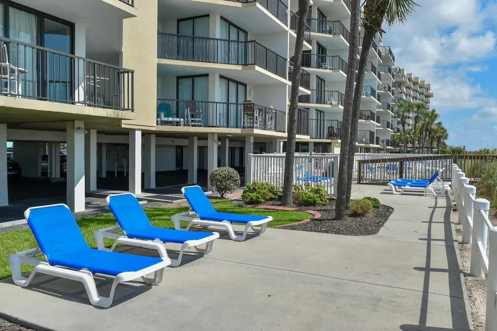 Crescent Sands F4 by Seaside Vacations