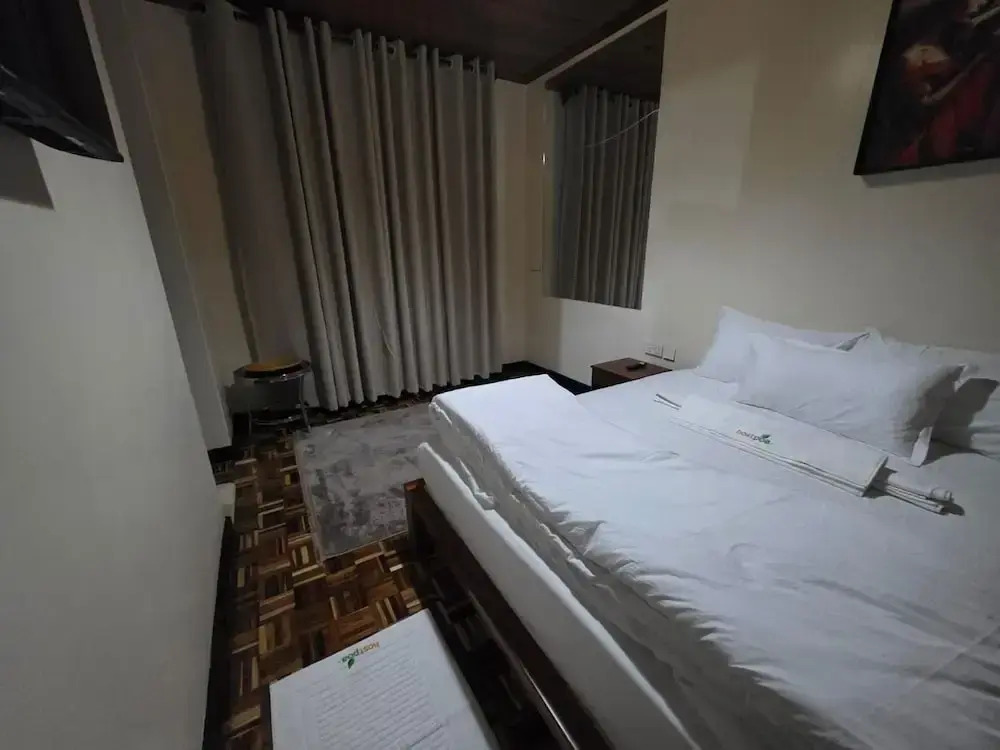 Lux Suites Hostpoa Airbnb's Eldoret