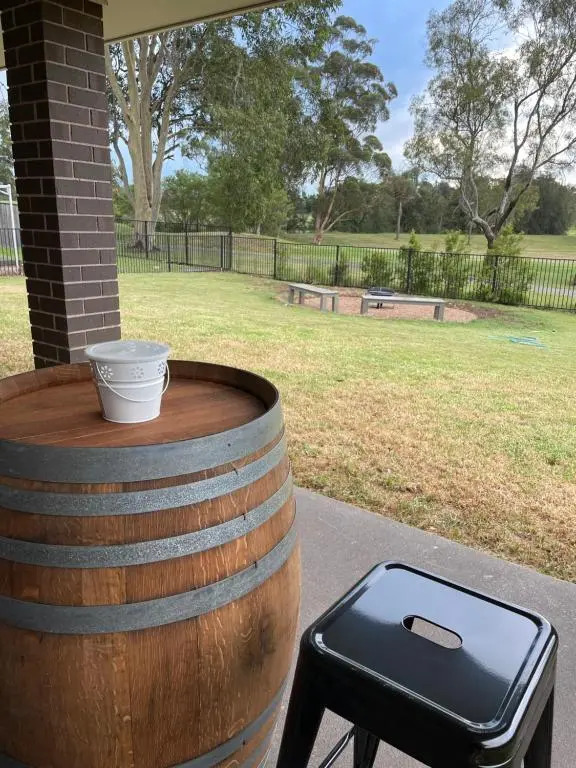 Stones Throw Hunter Valley 3mins to Cellar Doors