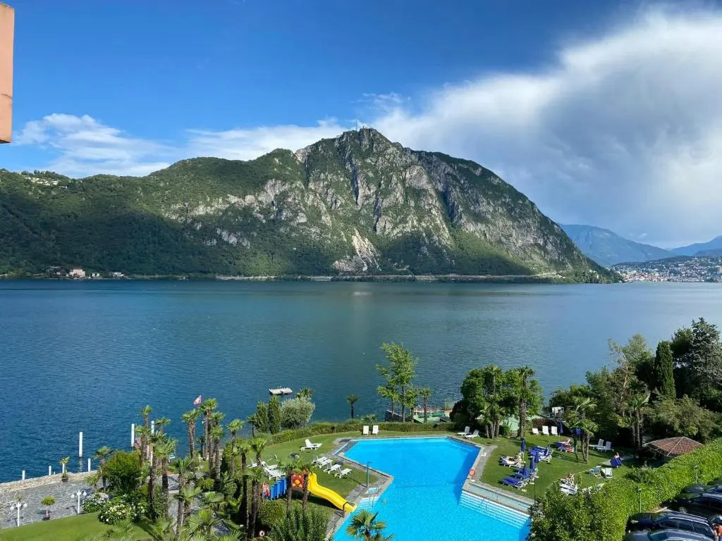 Lake view 712
