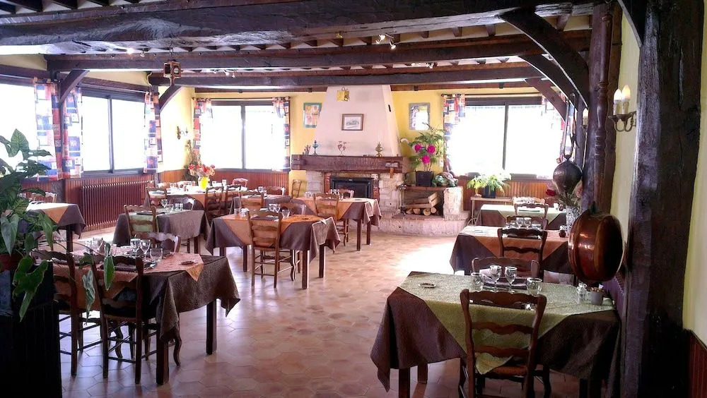 Logis Hôtel Restaurant LUnique