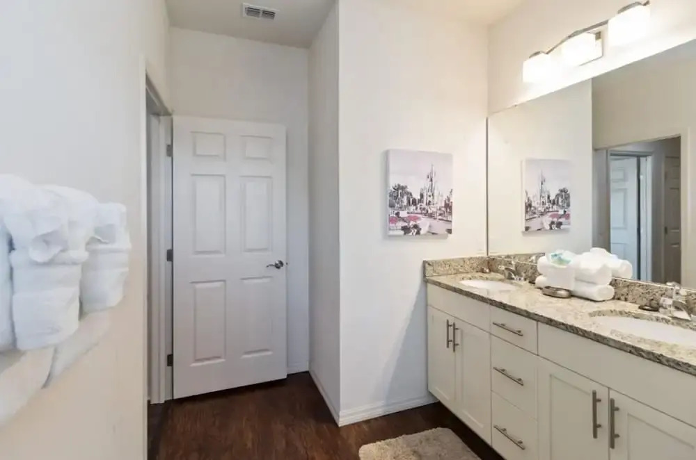 4/3 Townhouse Near Disney!!