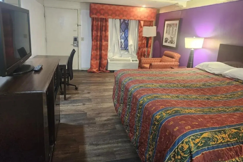 Travelodge by Wyndham Elkton University Area
