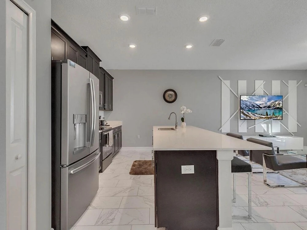 Marvelous 4 Bedroom w/ Screened Pool Close to Disney 1569