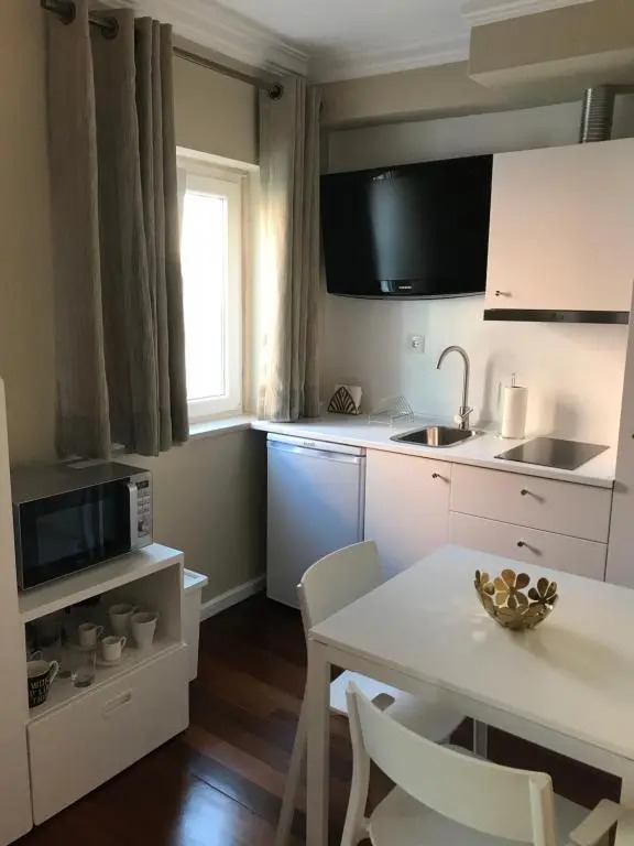 New and Unique Charming Studio at Campolide