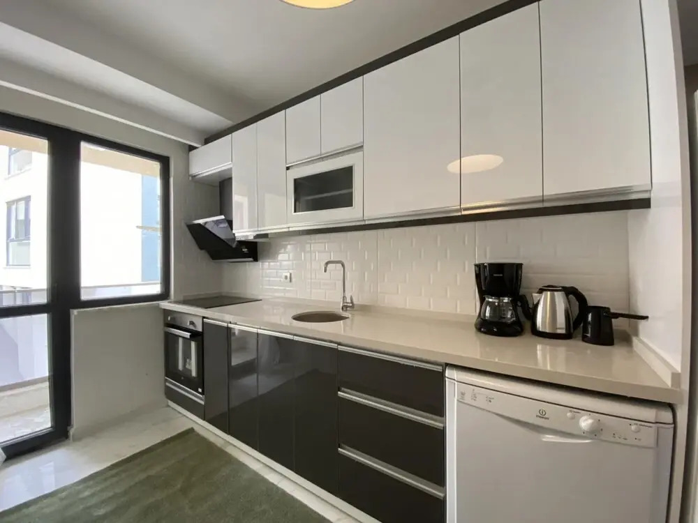 Lovely Flat With Balcony Near Metro in Eyupsultan