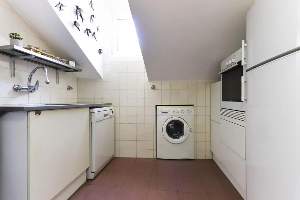 Chiado Prime Suites I by Homing