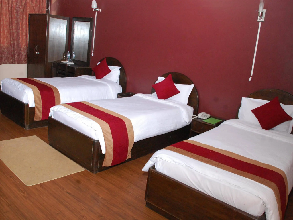 Hotel Family Home