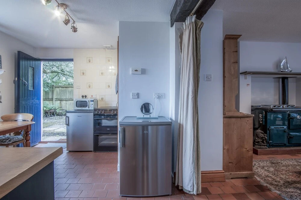 Wayside Cottage - 3 Bedroom - Cosheston
