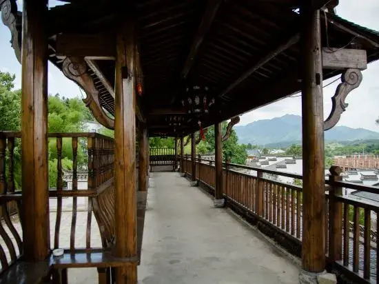 Yuxian Lanhua Tea Yuju Inn