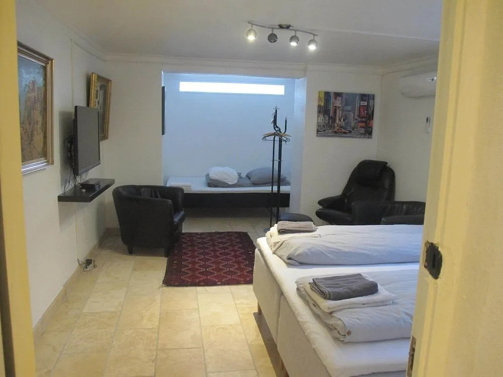 Guesthouse Sharon Apartments