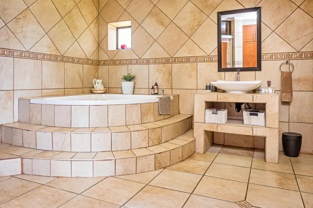 The Albatros Guesthouse
