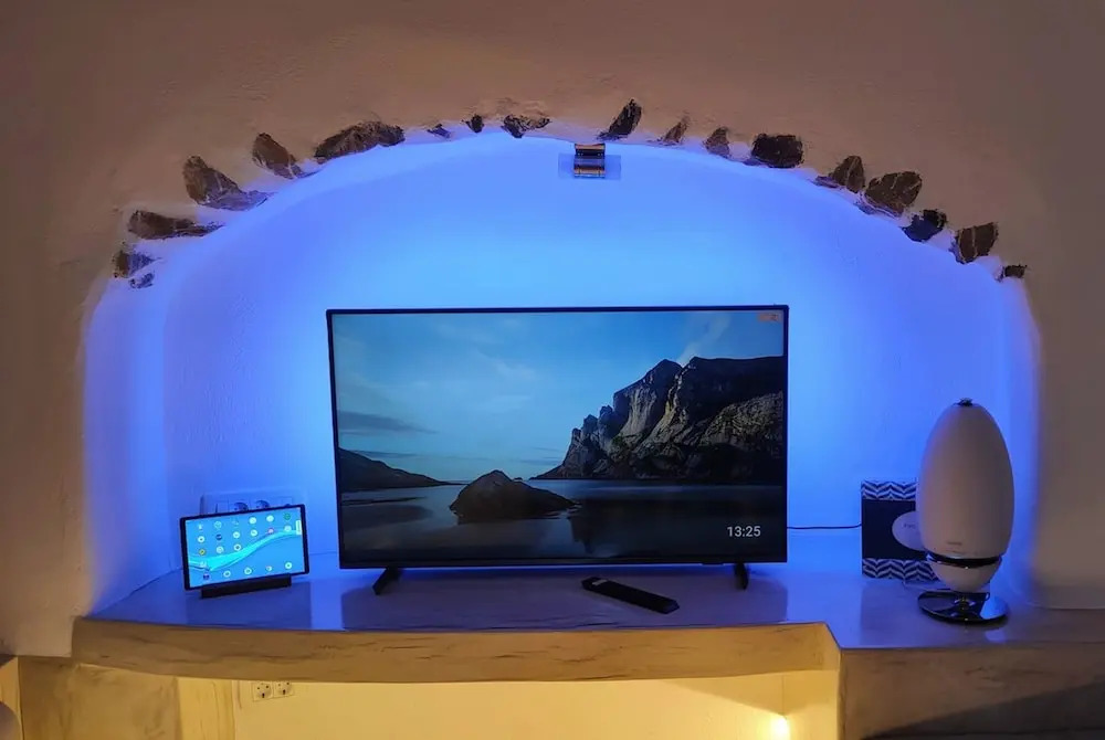 The Commander s Cave