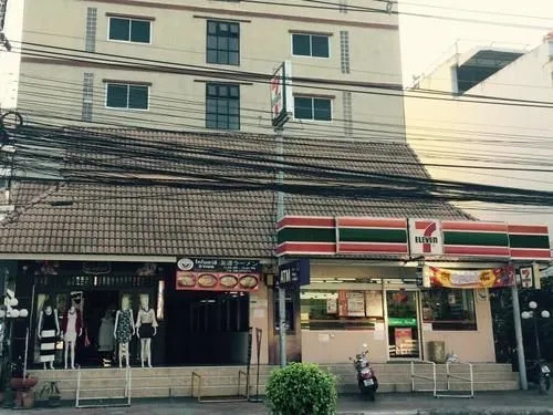 Nimman Expat Home