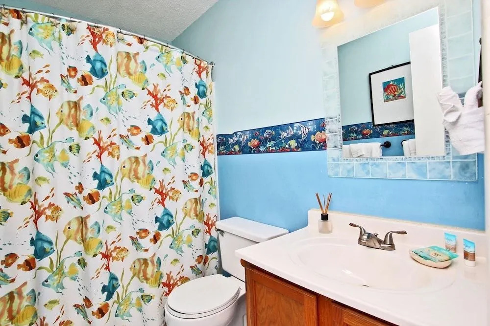 Seascape 102 - 2 Br condo