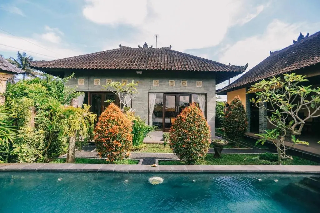 Puri Arta Villa