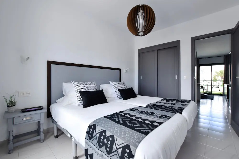 Holyhome Apartment 203