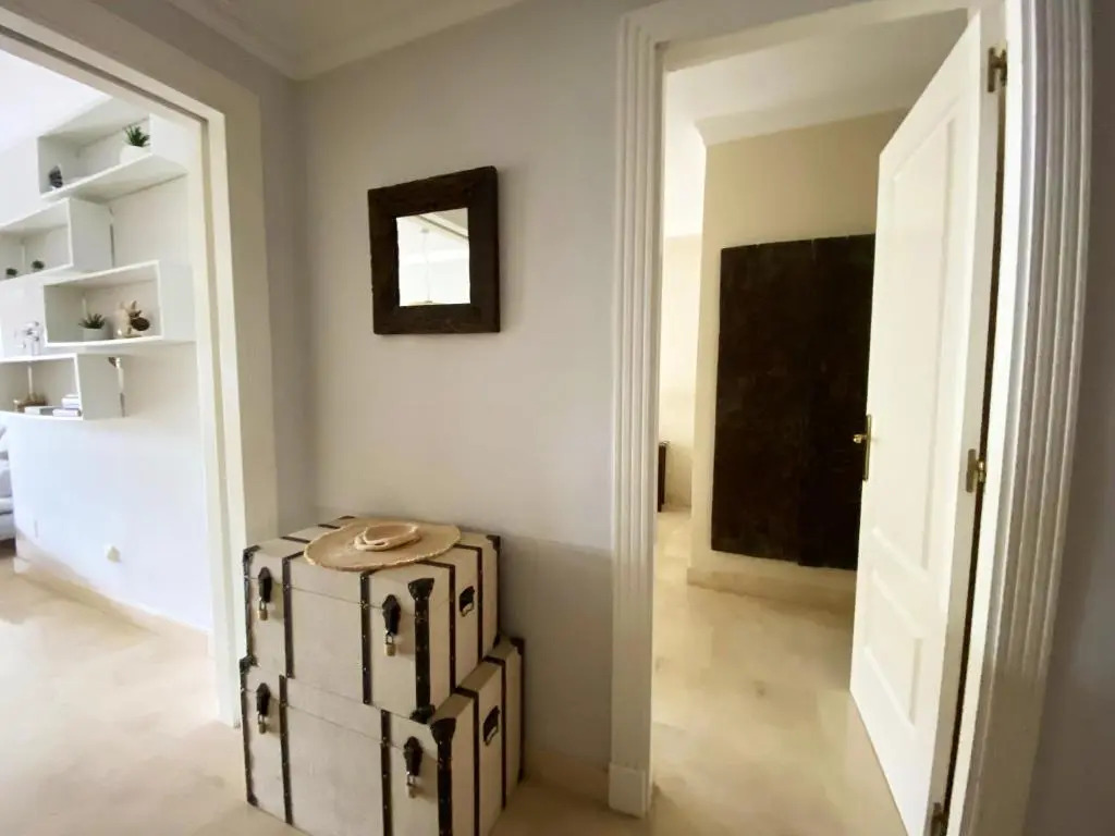 Apartment With 2 Bedrooms in Marbella, With Wonderful sea View, Pool Access, Furnished Garden - 10 m From the Beach
