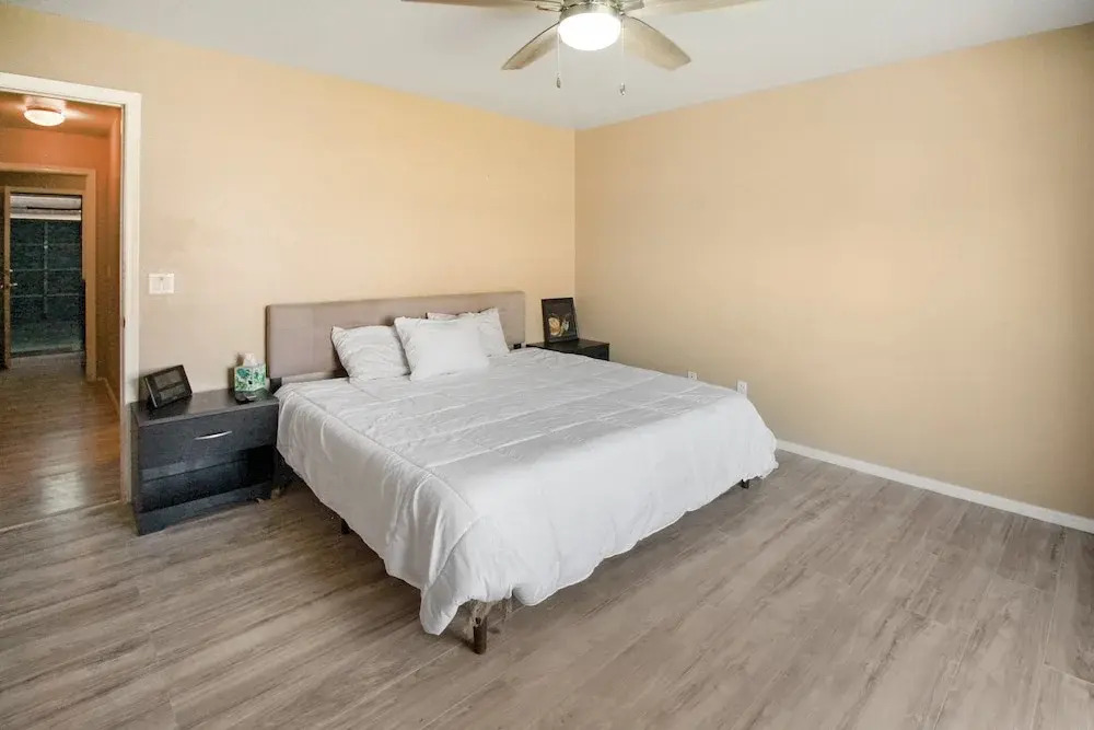 3 Bedrooms Near State Farm Stadium Pets