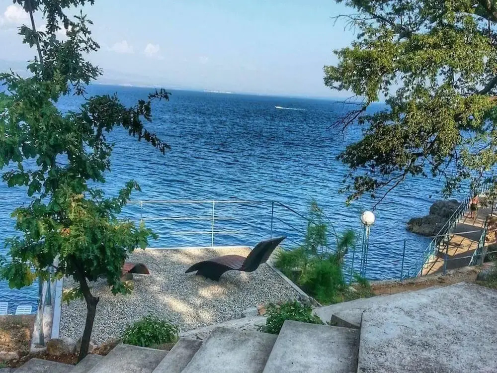 Secluded Lovran Apartment With Balcony and Patio