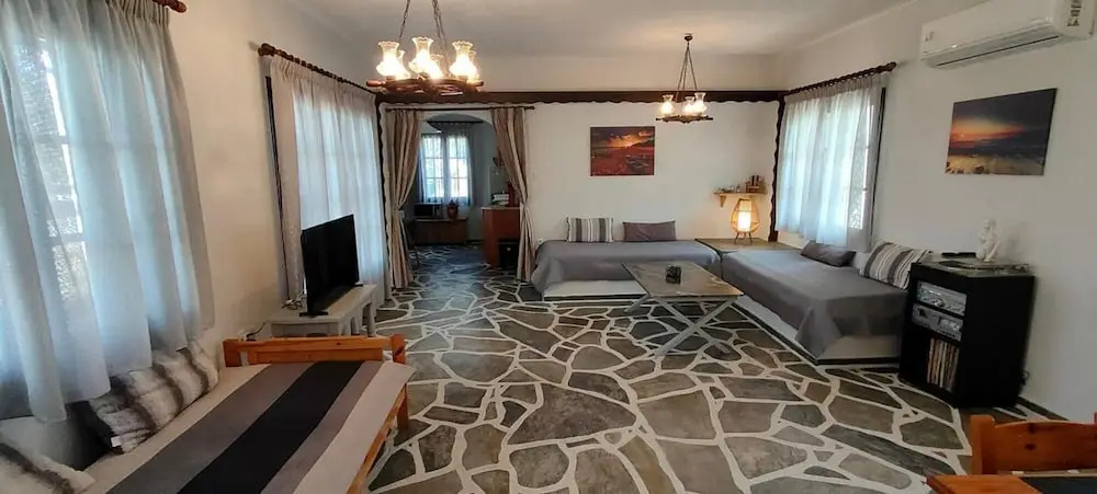 Sylvia s House at Vagia