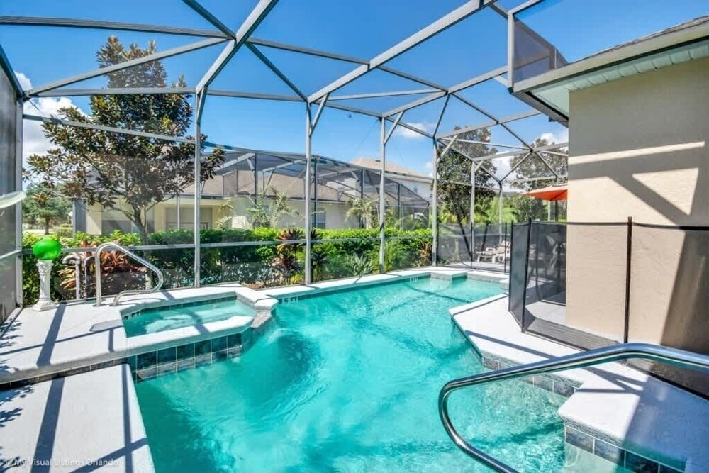 4bd Pool Villa In Calabay Parc Close To Disney Sleeps 8 4 Bedroom Home