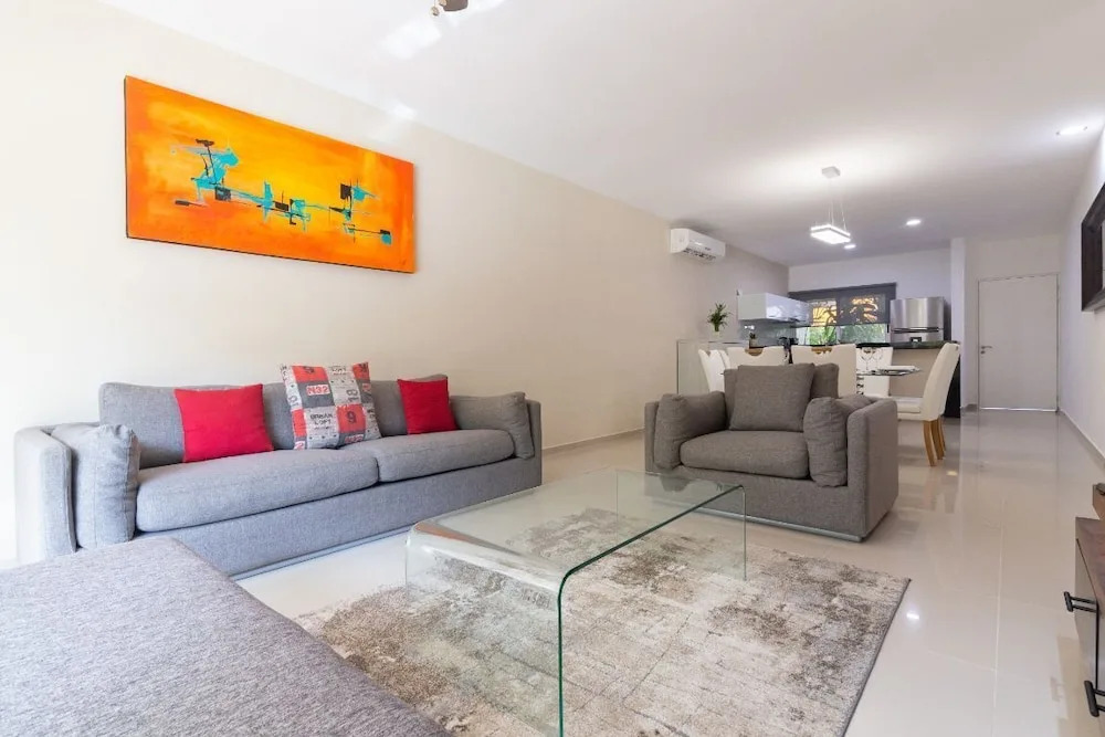 Sabbia 4104 - 3 Bedrooms ALL IN Suite Condo