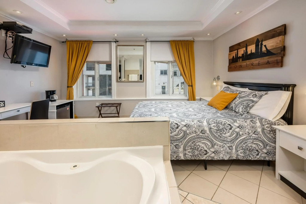 Samesun Montreal Hotel & Hostel