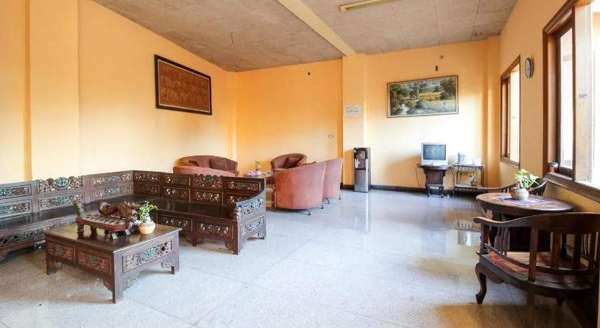 Airy Eco Syariah Gubeng Kertajaya Dua Belas C 115 Surabaya