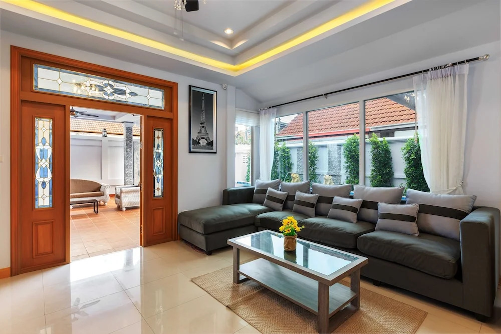Gala Villa Pattaya