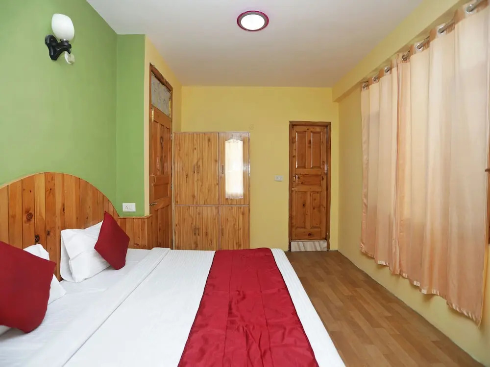 OYO 14187 Home River View Studio Shanag Road